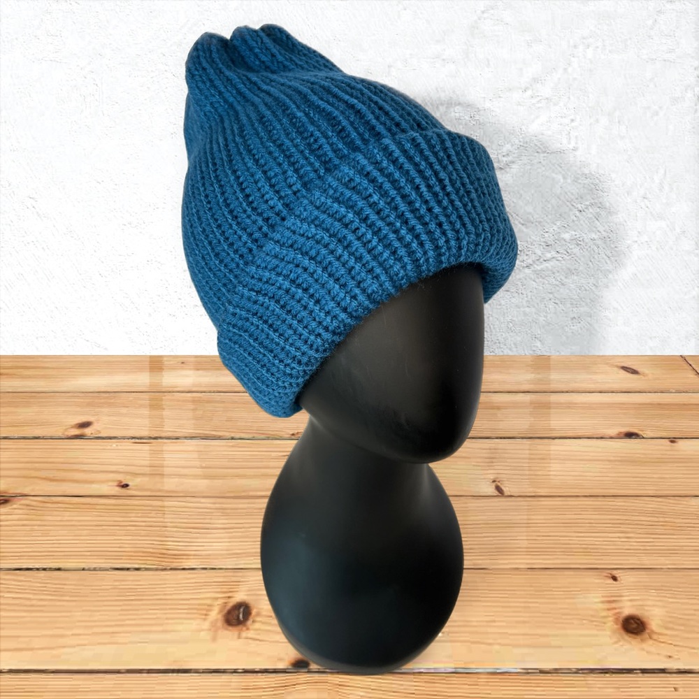 Handmade Knit Beanie Handcrafted Unisex Hat Ocean - Picture 3 of 10